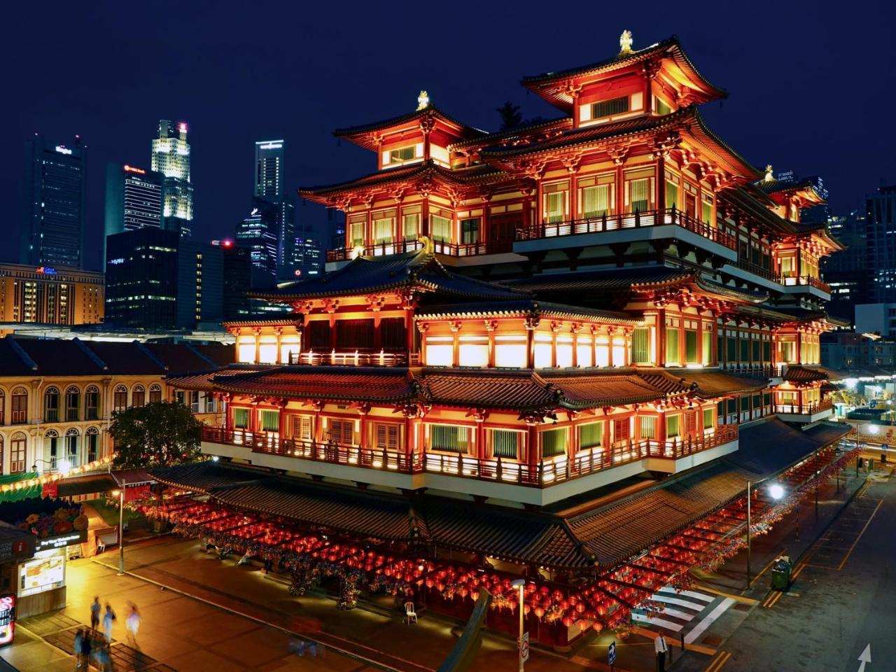 Wink At Mosque Street Capsulehotel Singapore